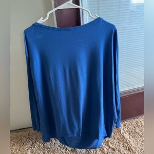 Lululemon Back in Action Long Sleeve t-shirt